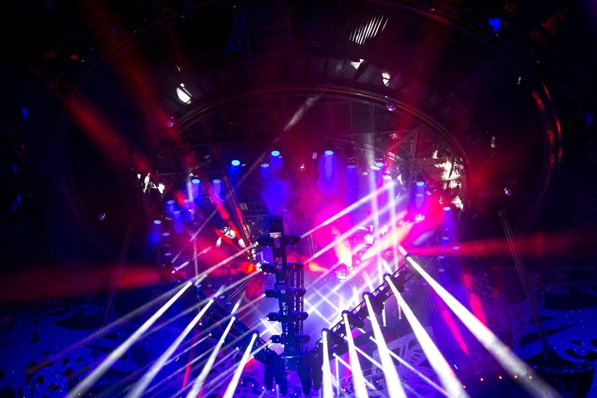 Stage lights three primary colors and color matching method wuxi